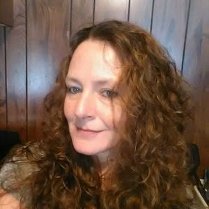 Meet your Posher, Gloria